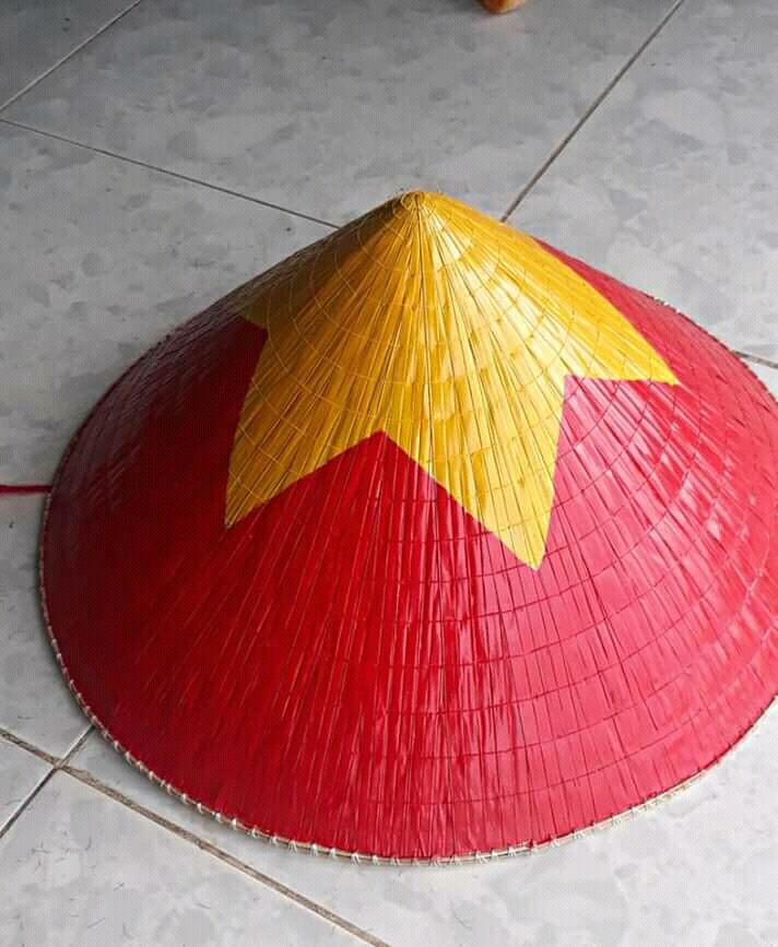 Nón lá cờ quốc ky việt nam