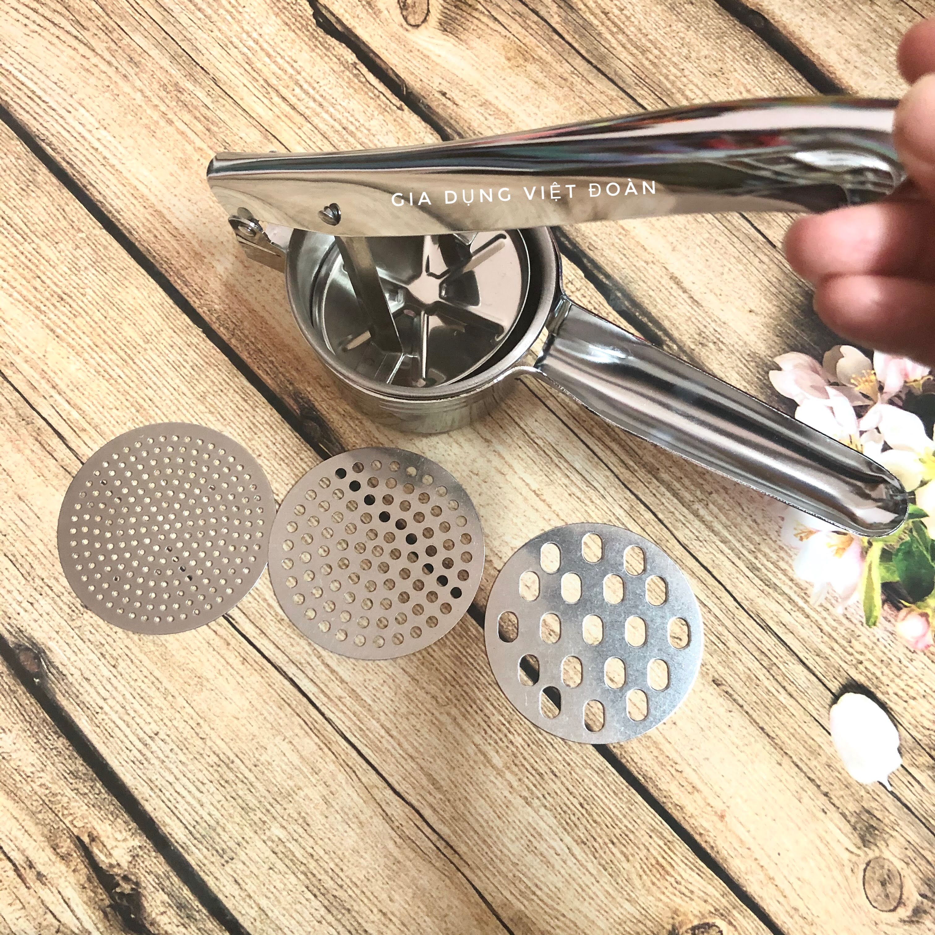 Bộ khuôn ép bún INOX. Dụng cụ làm BÁNH CANH LỌT, Chả cá thịt, Bún, Hủ tiếu. Có 3 mặt tạo sợi lớn nhỏ Phù hợp cho phòng bếp Gia Đình nhà hàng CHUYÊN NGHIỆP