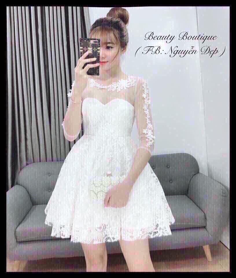 Đầm xòe ren tay dài xinh xắn