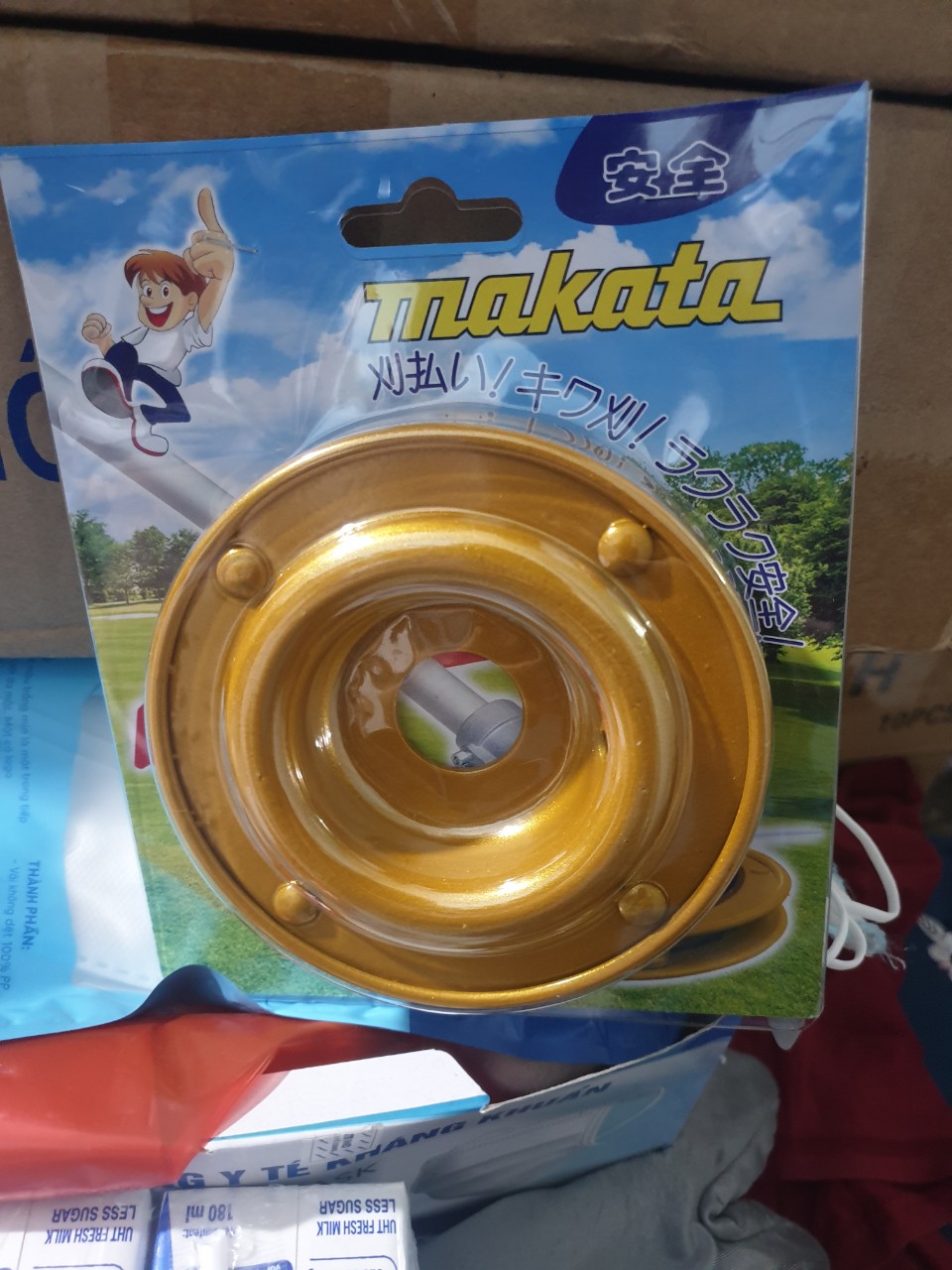 BÁT CƯỚC( Ổ CƯỚC) CẮT CỎ CHẤU  MAKATA . CÓ CON LĂN