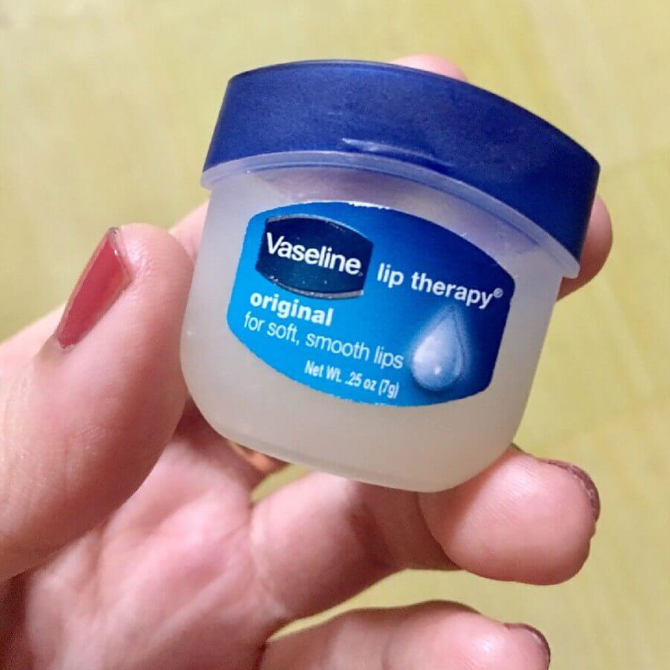 Son Dưỡng Môi Vaseline Lip