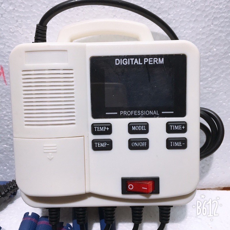 Máy uốn soăn mini 25 dây tặng kèm 25 trục & giấy uốn nóng
