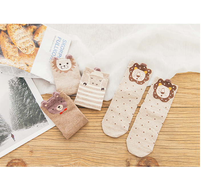 Vớ nữ cotton hình thú 3D cao cổ