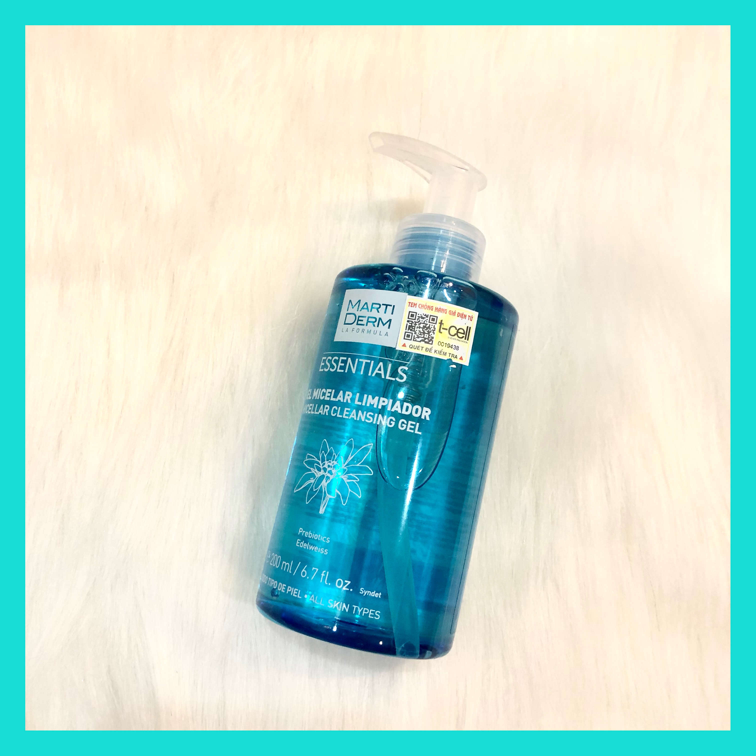Sữa rửa mặt Martiderm Essentials Micellar Cleansing Gel
