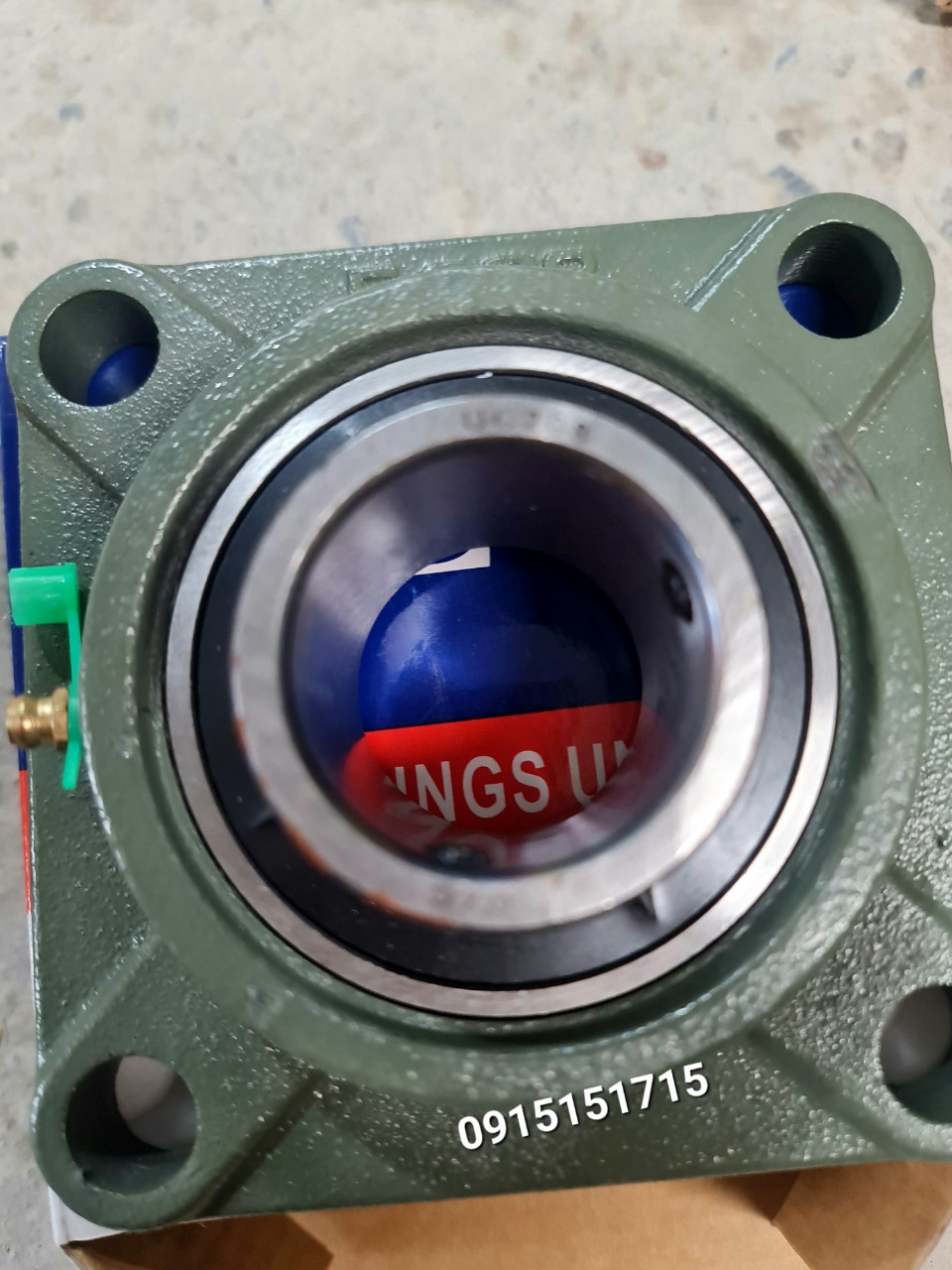 Gối bi ucf206