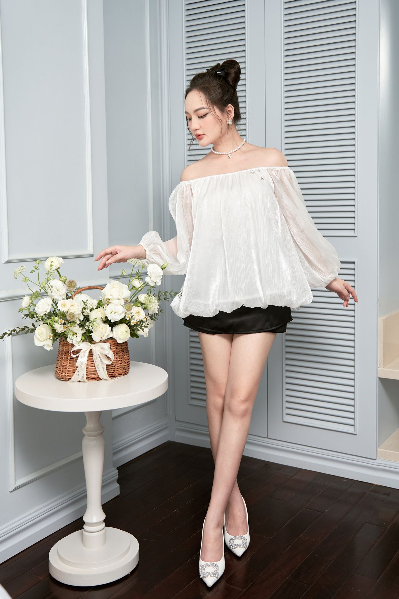 Áo Trễ Vai Form Rộng - EDINI - A1526