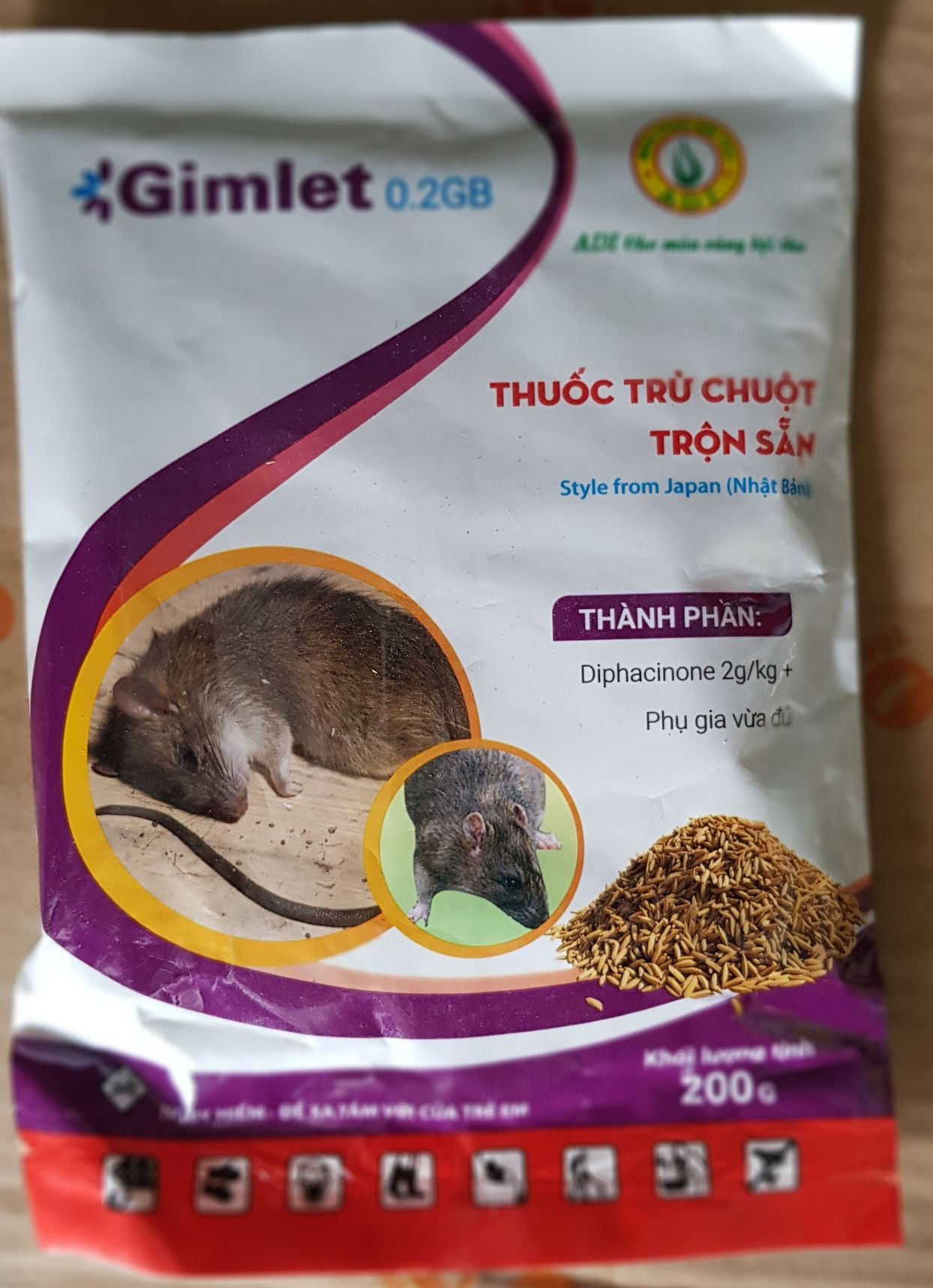 thuốc diệt chuột sinh hoc kèm thóc rải chuột ăn là chết Broma và Gimlet