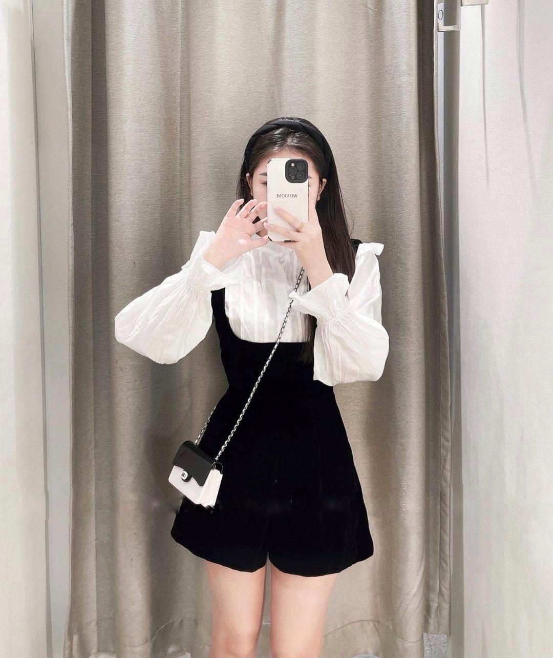 JUm nhung đùi màu đen phối áo sơ mi trắng tay phồng cổ trụ sang chảnh, set jum Hàn Quốc nữ sinh đơn giản tôn dáng