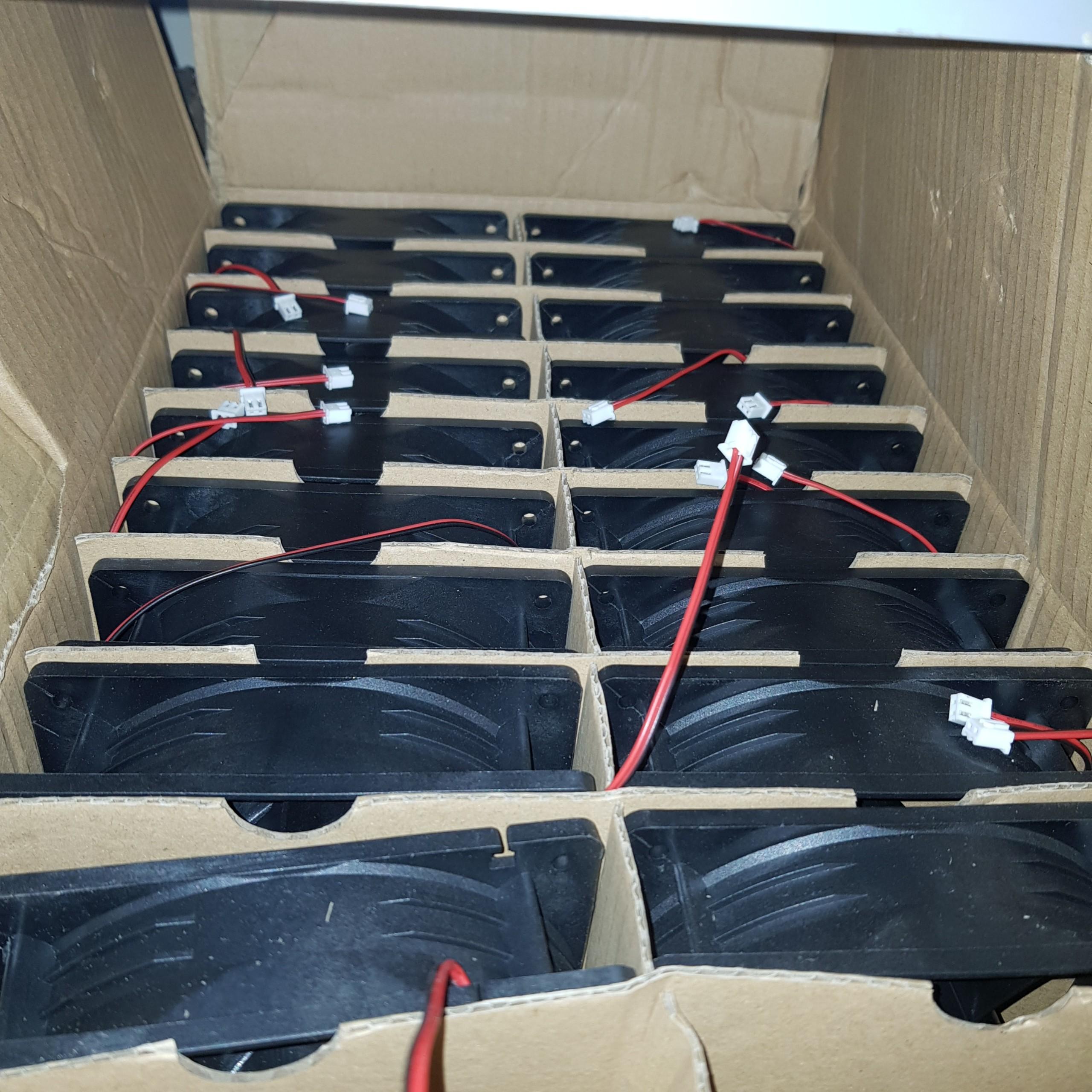 Quạt máy hàn 24V 12cm*12 cm