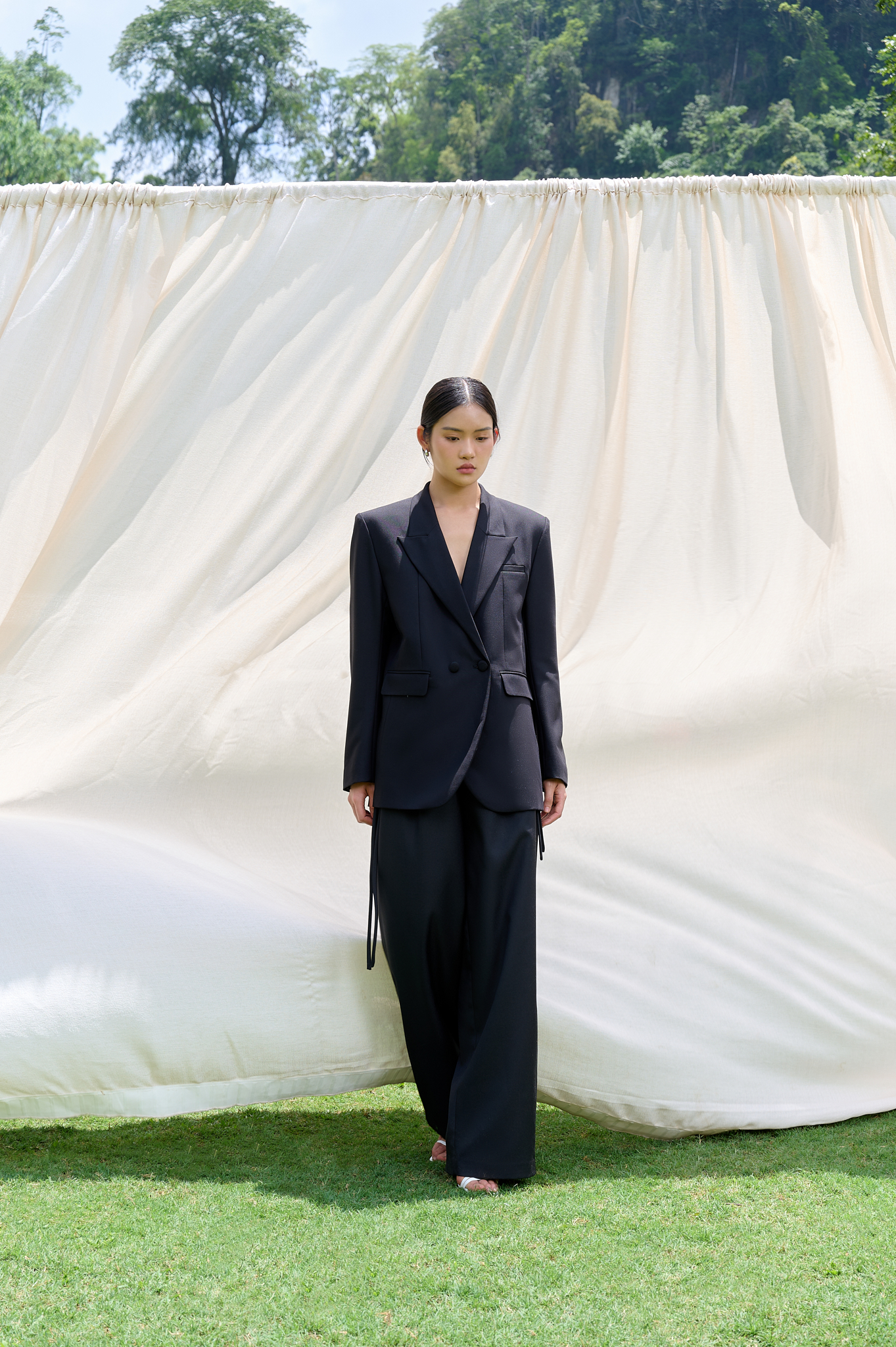 Quần thời trang ống rộng cạp cao - ESTHER STUDIOS Mega Pants - Black