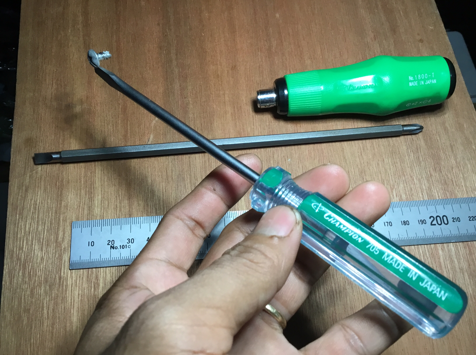 Tô Vít / Tuốc Nơ Vít Nhật Bản 18cm & 30cm