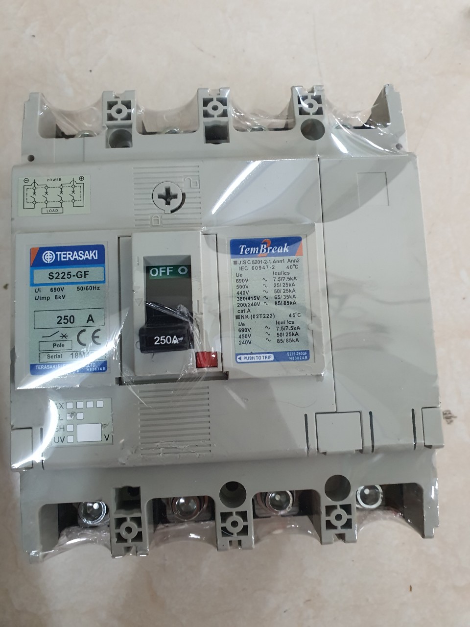 APTOMAT 3 PHA 4 CỰC NHẬT BẢN 75A 200A 225A XỊN