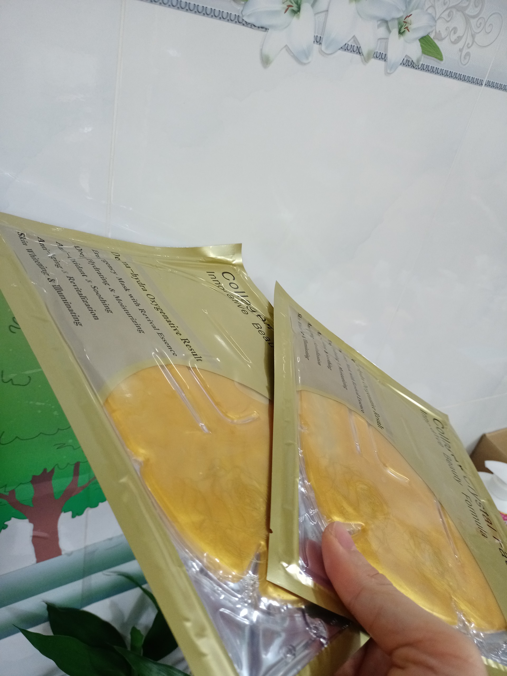 Mặt nạ collagen
