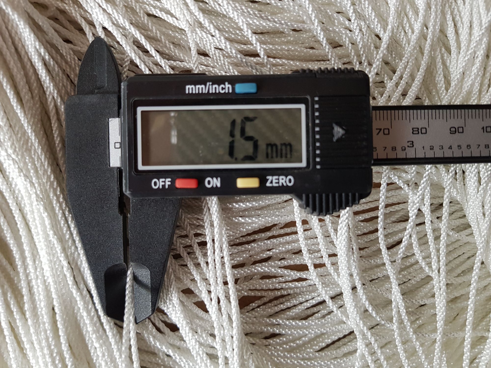 Dây dù trắng 3mm bó 500gr