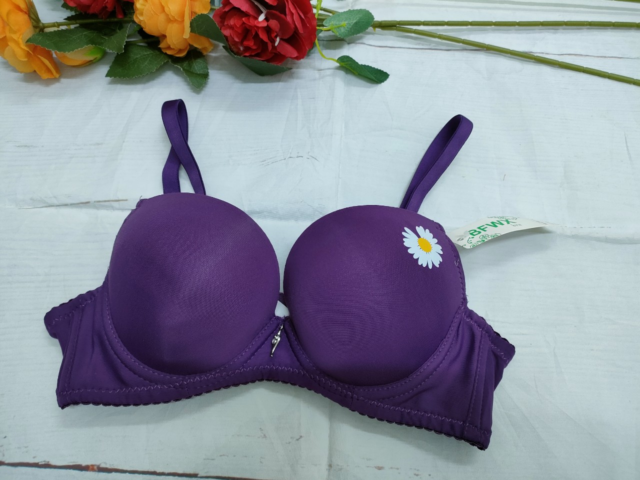 ÁO NGỰC CÓ GỌNG HOA CÚC