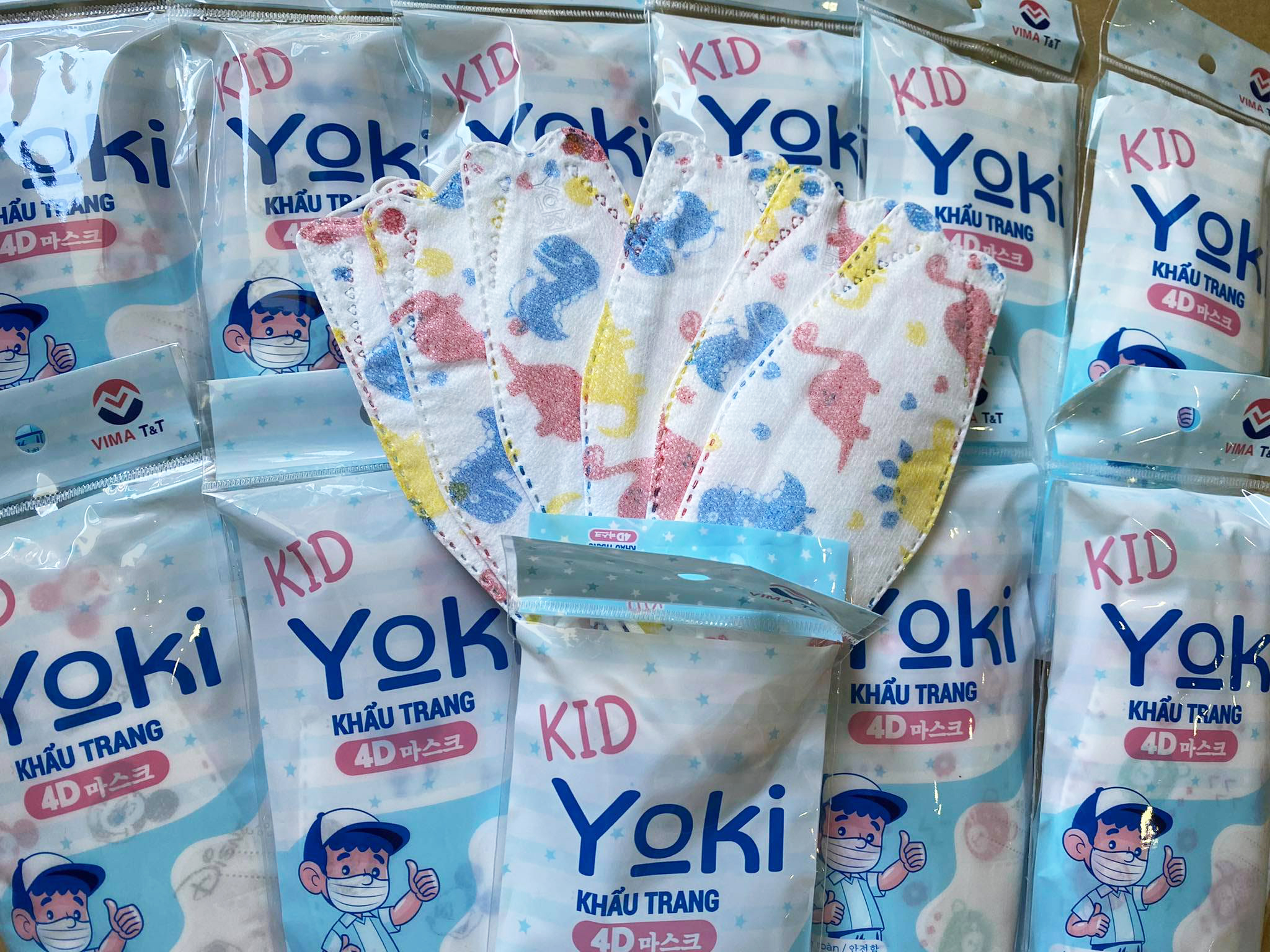 Khẩu trang trẻ em YoKi 4D tiêu chuẩn KF94 4 lớp