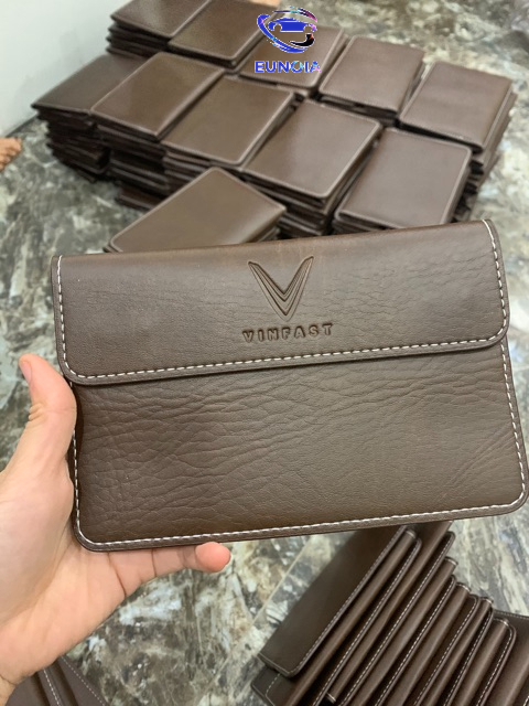 Ví đựng giấy tờ xe ô tô logo vinfast - vinfat