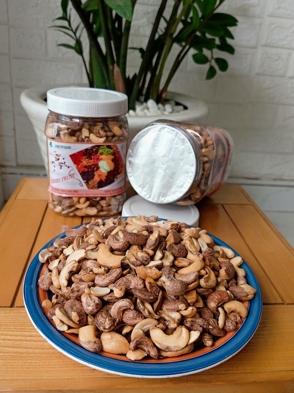 Hộp 500gr Hạt điều rang muối VIETFOOD