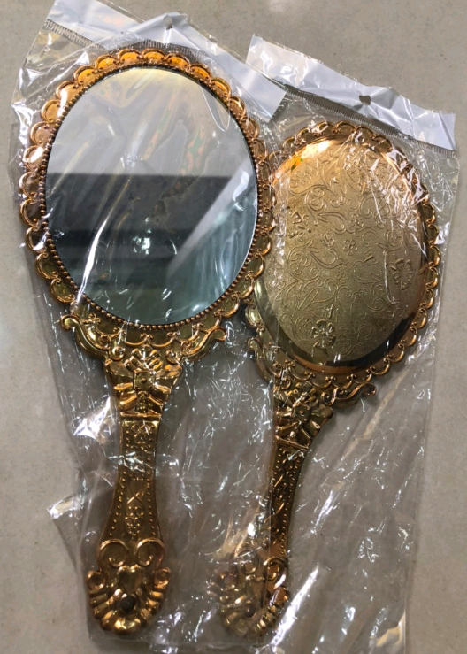 [HCM]Gương soi mặt trang điểm- gương cầm tay có mặt kính đẹp kiểu hoàng cung - 1 cái