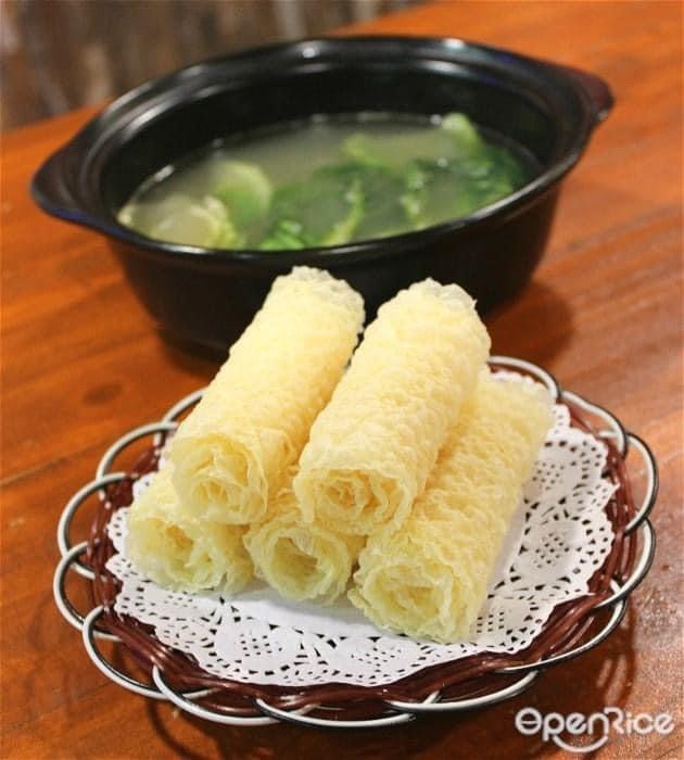 Hủ trúc cuộn Ring Roll Malaysia 168gr