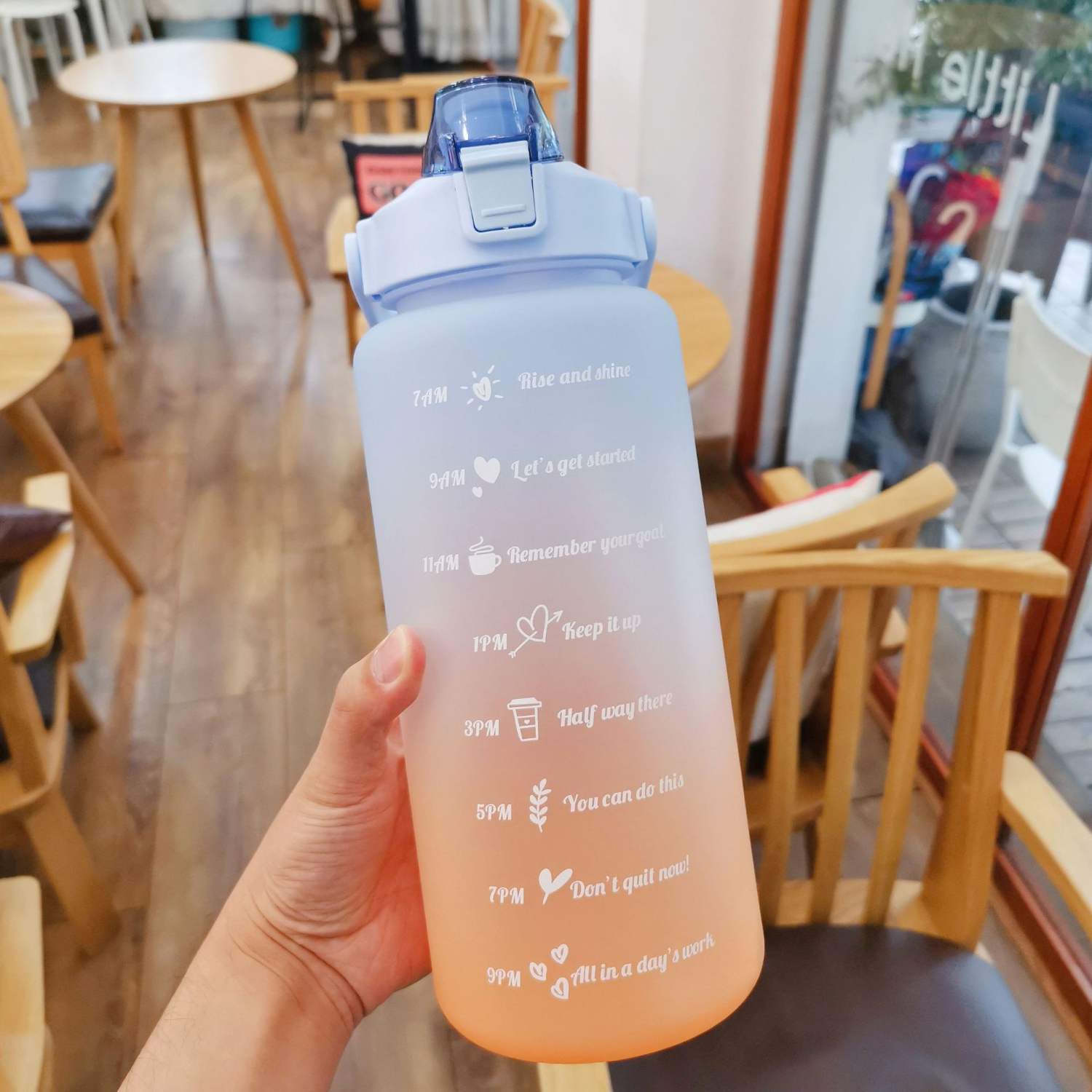 Bình Đựng Nước 2L Cute Có Vạch Báo Giờ Uống Nước