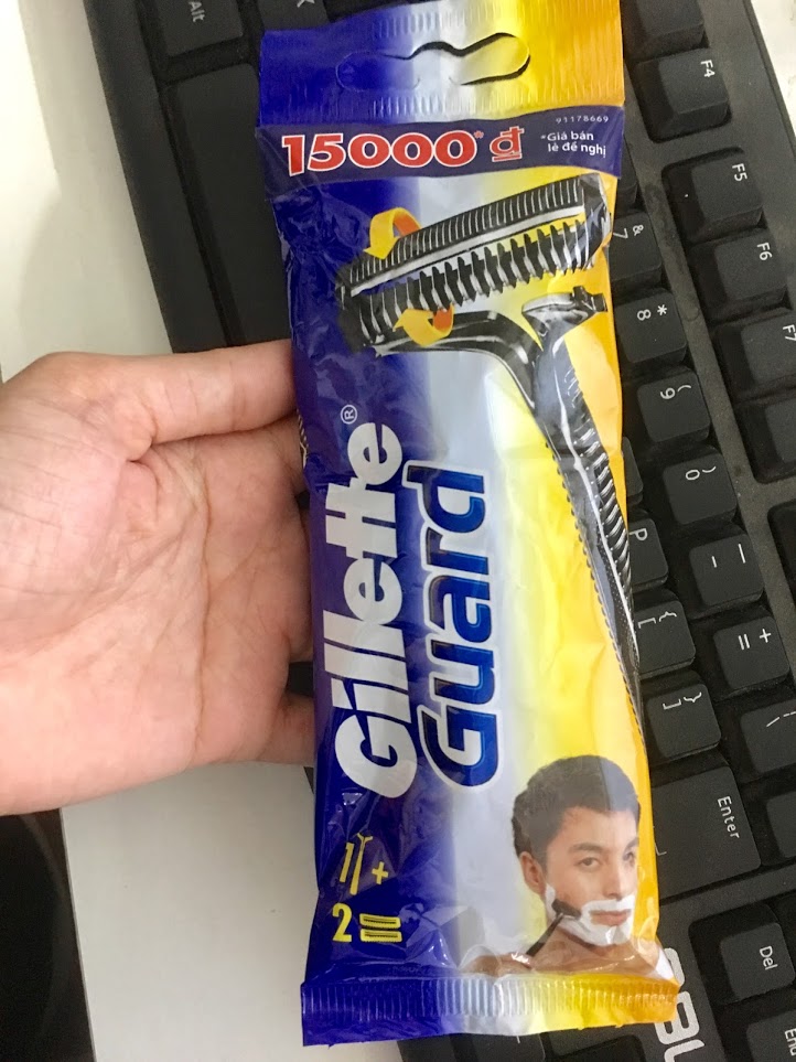 [HCM]Dao cạo râu Gillete Guard nhập khẩu