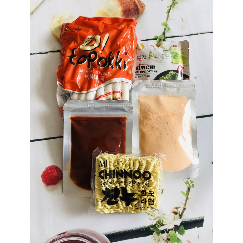combo làm bánh gạo mì cay (bánh gạo 1kg, bột phô mai, sốt, kim chi, mì chinnoo)