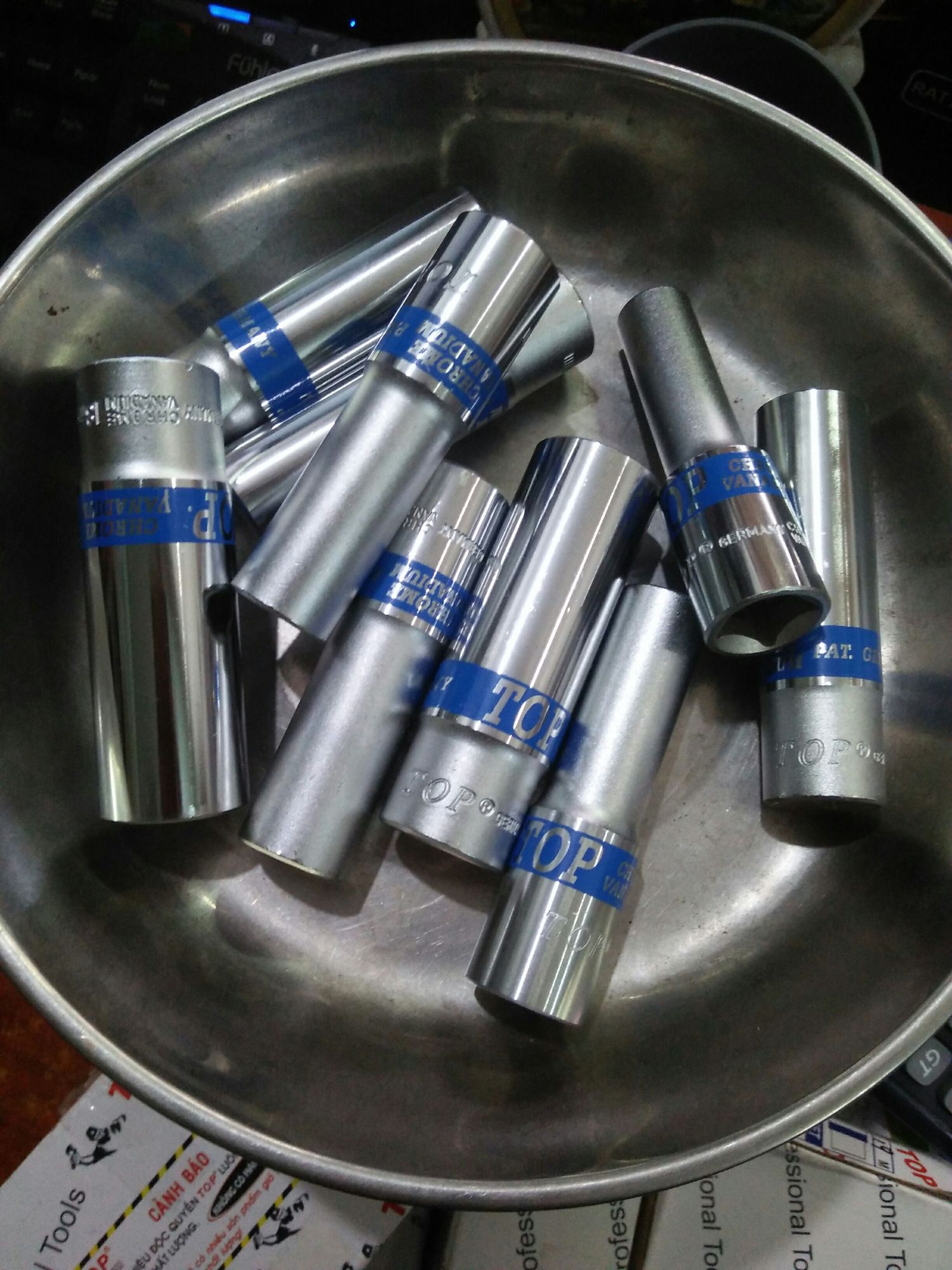 Com bo 9 chiếc khẩu 1/2 dài 10,12,13,14,15,16,17,18,19