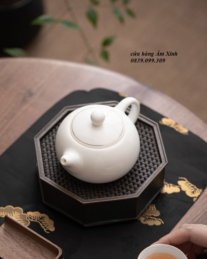Ấm Pha Trà Bằng Sứ trắng Bạch Định