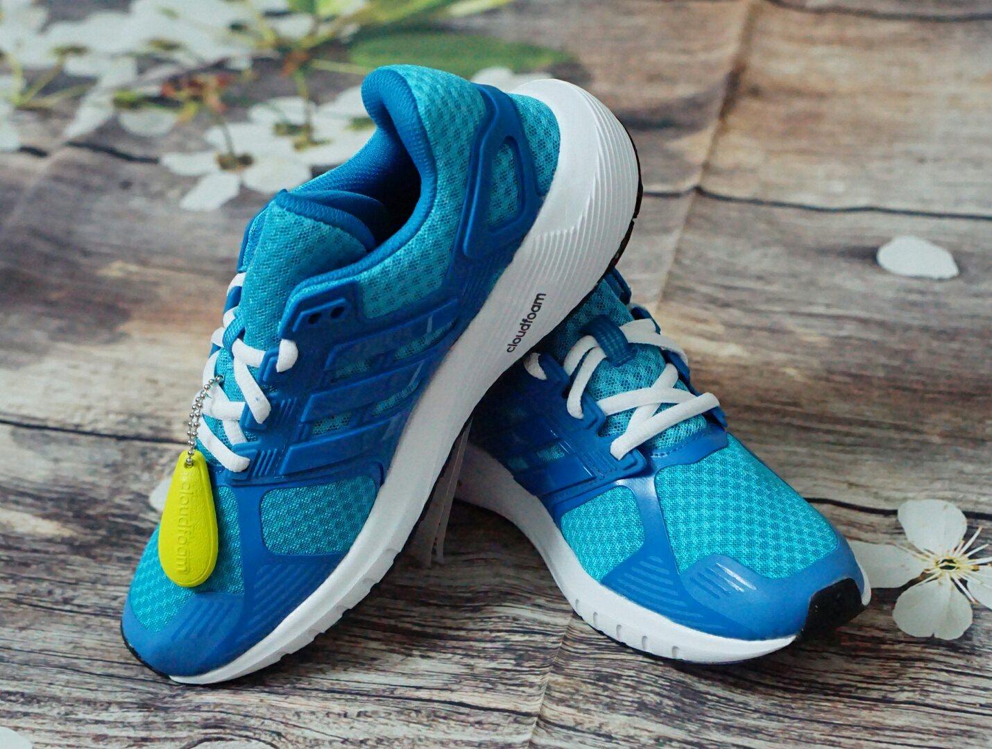 Giày adidas nữ