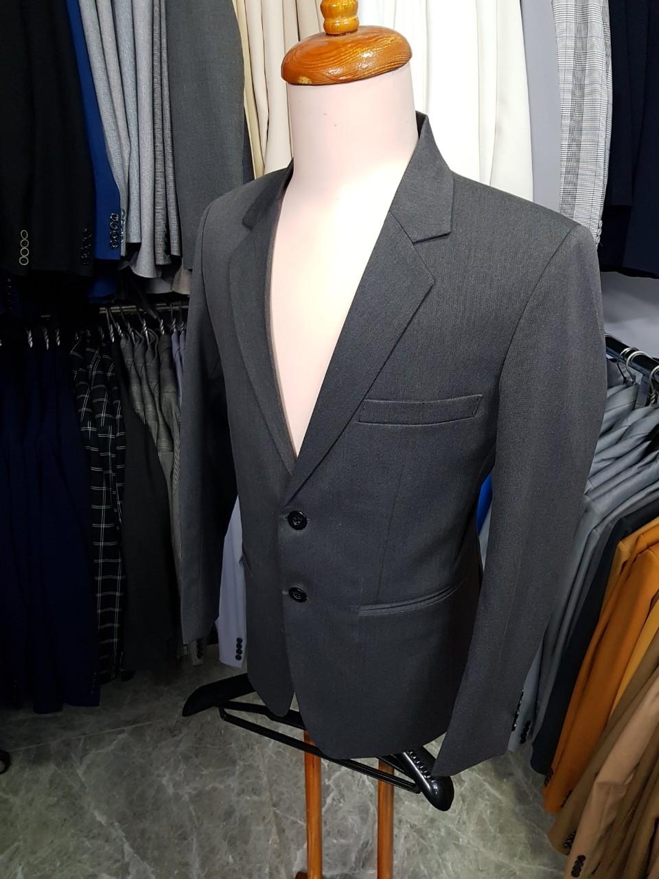 Áo vest nam bác sui kiểu 2 nút form rộng rãi thoải mái màu xám đậm