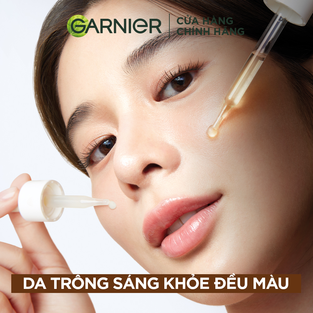 Dưỡng chất ban ngày tăng cường bảo vệ da & dưỡng sáng Garnier Vitamin C + Niacinamide  - Garnier Bright Complete 30x Booster Serum 30ml