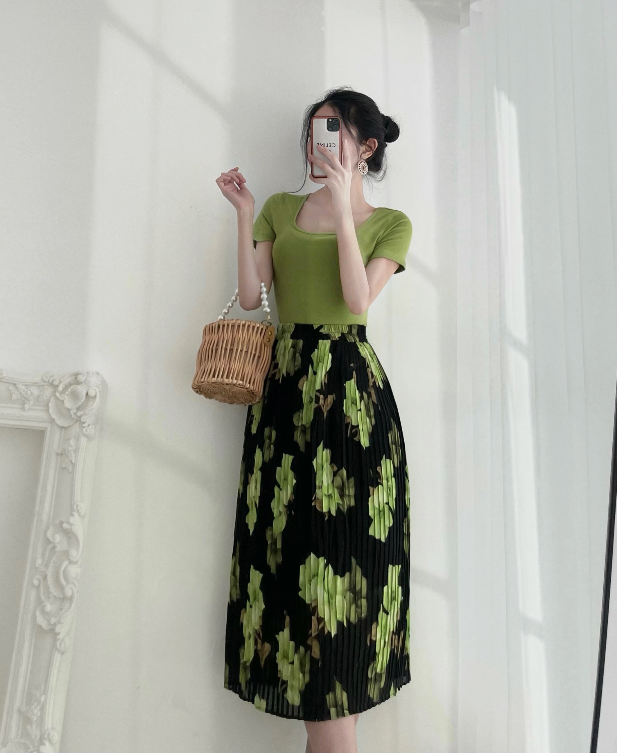 CATI Chân váy dập ly (1983)