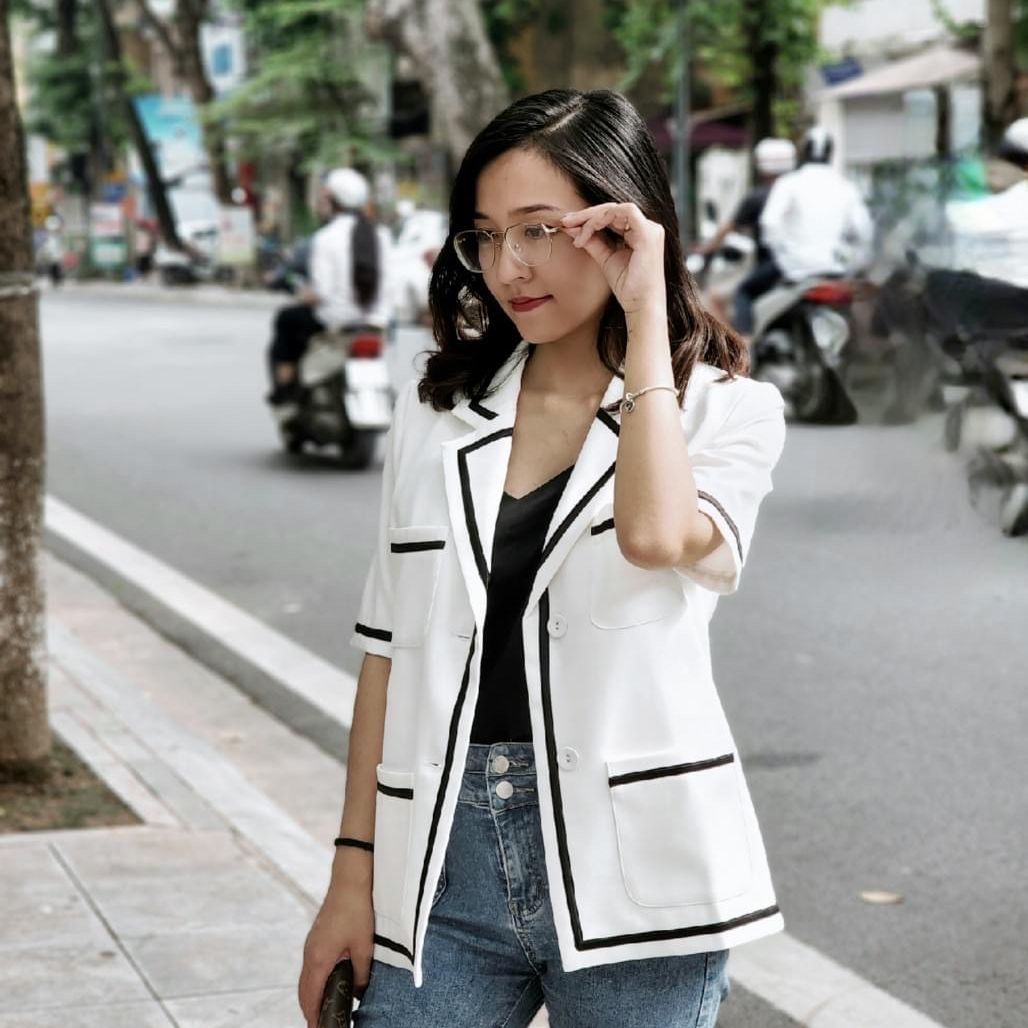 Maiimer - Blazer trắng viền đen Doris