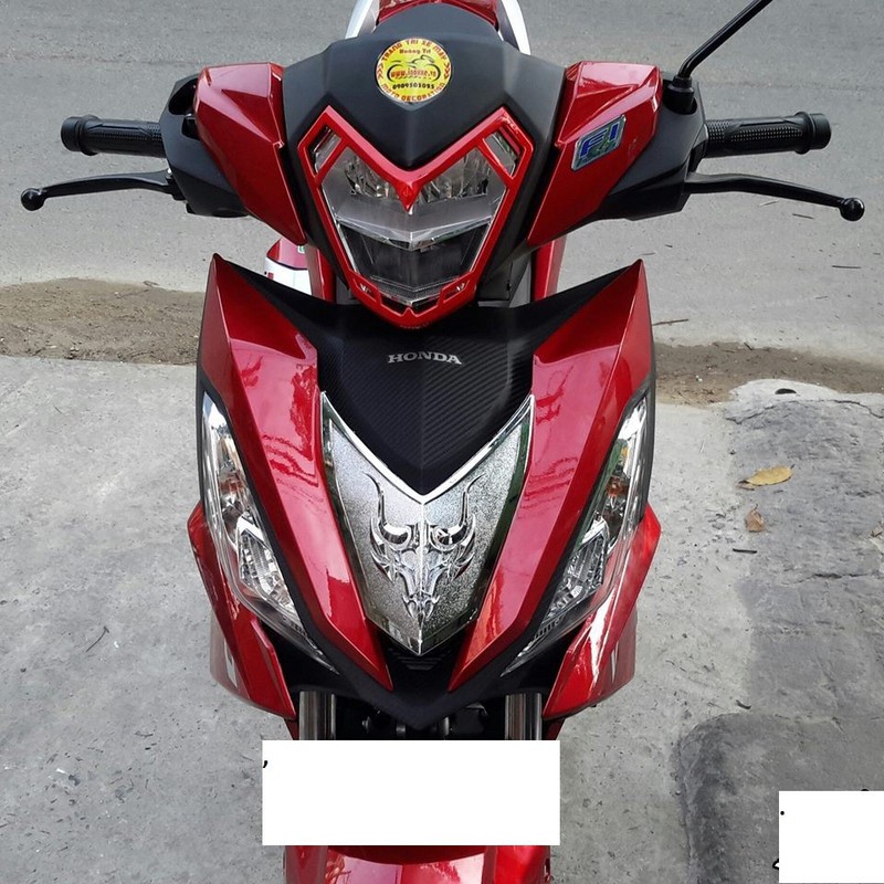 ốp mặt nạ dưới mạ crom xe winner