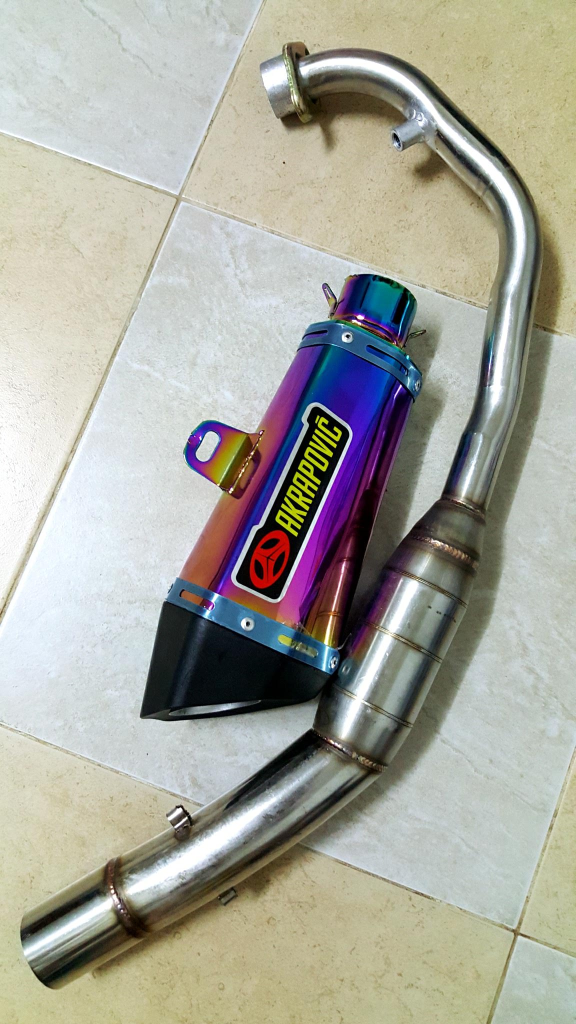 PÔ AKRAPOVIC 7 màu CỔ BẦU EX150 WINER SONIC EX135 RAIDER Fi SATRIA GSX150 bầu tạo âm.