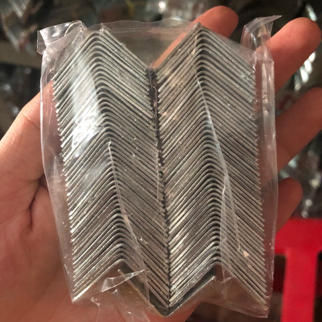 Ke góc loại nhỏ 80c-100c/gói