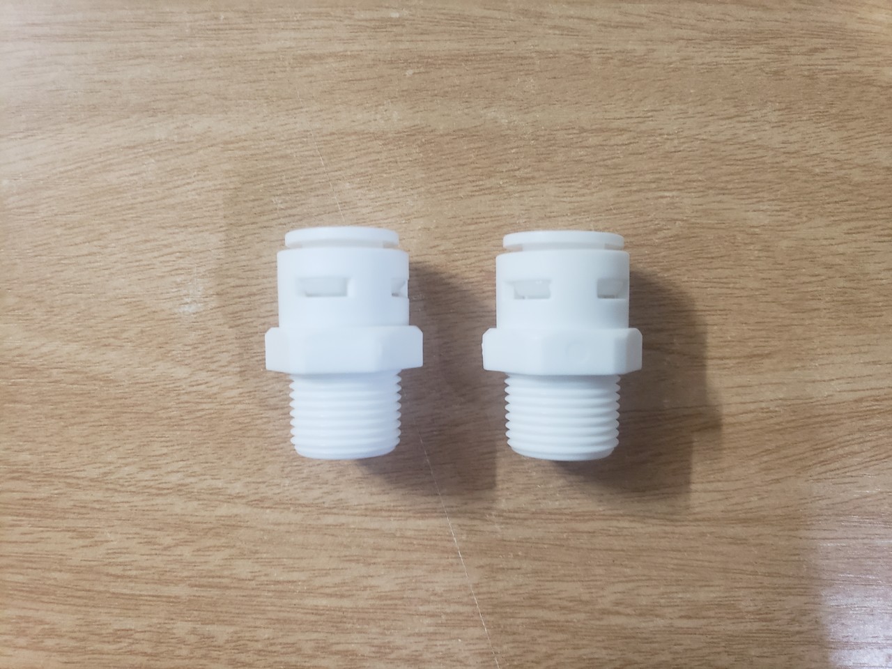 (HCM) Cút Nối Thẳng R17/10-(Ren17-Dây 10mm)