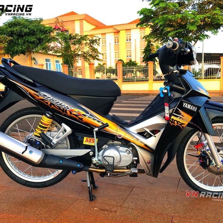 Tem rời Sirius kẽm gai vàng dán xe đen