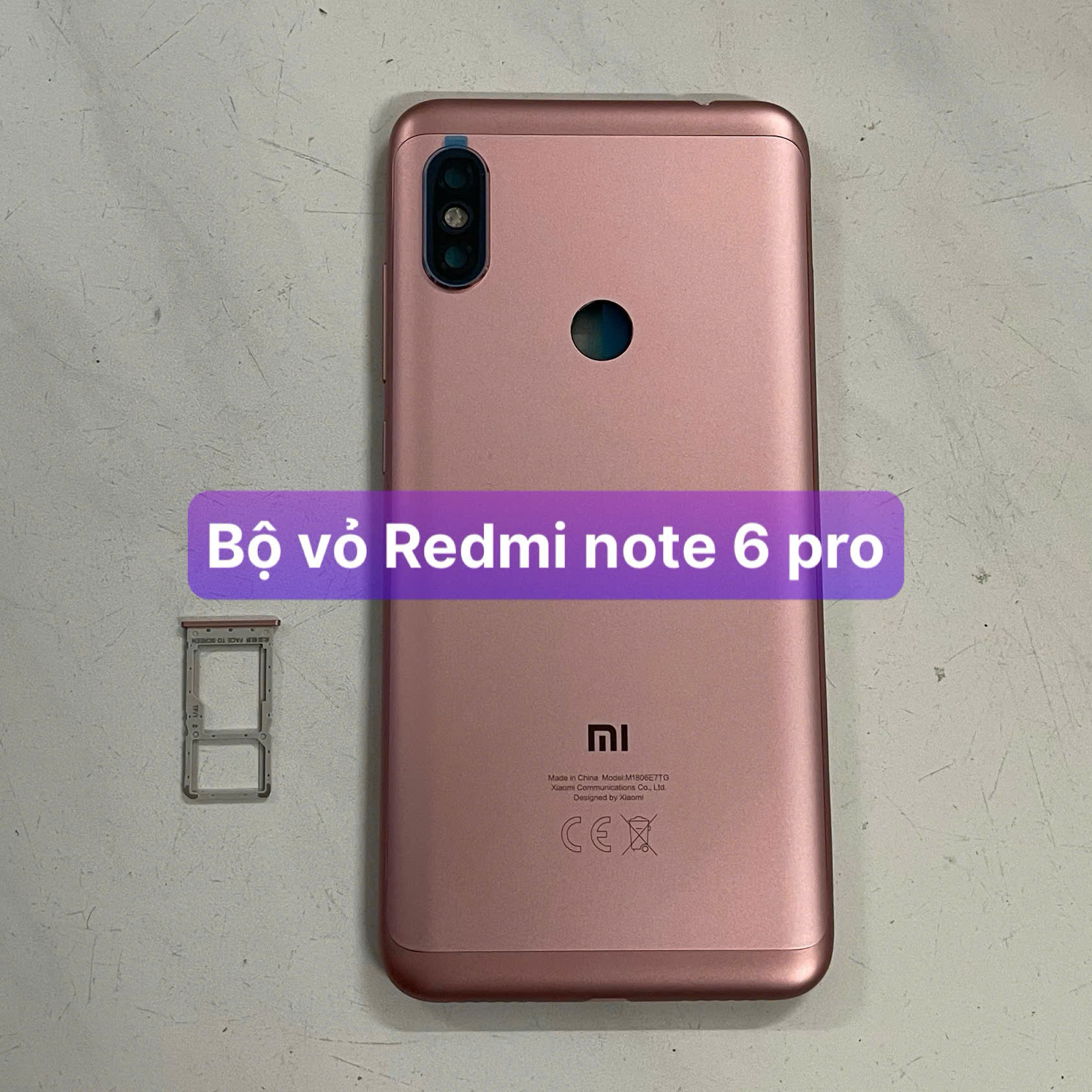 bộ vỏ xiaomi Redmi note 6 pro (zin) kèm khay sim