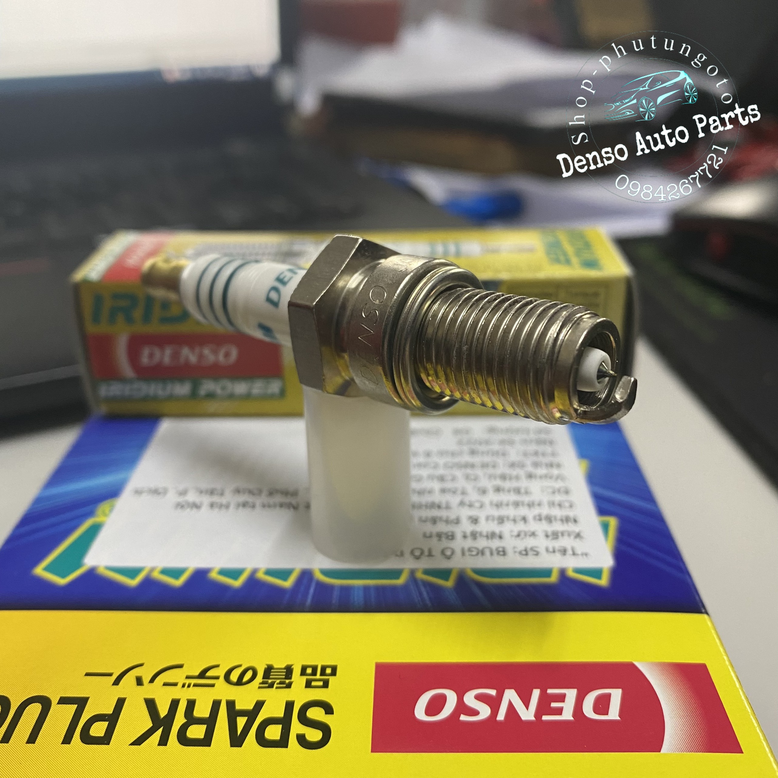 Bugi Denso Iridium power IX24 cho xe Suzuki GN 125, SYM HUSKY và SYM Wolf (1 chiếc)