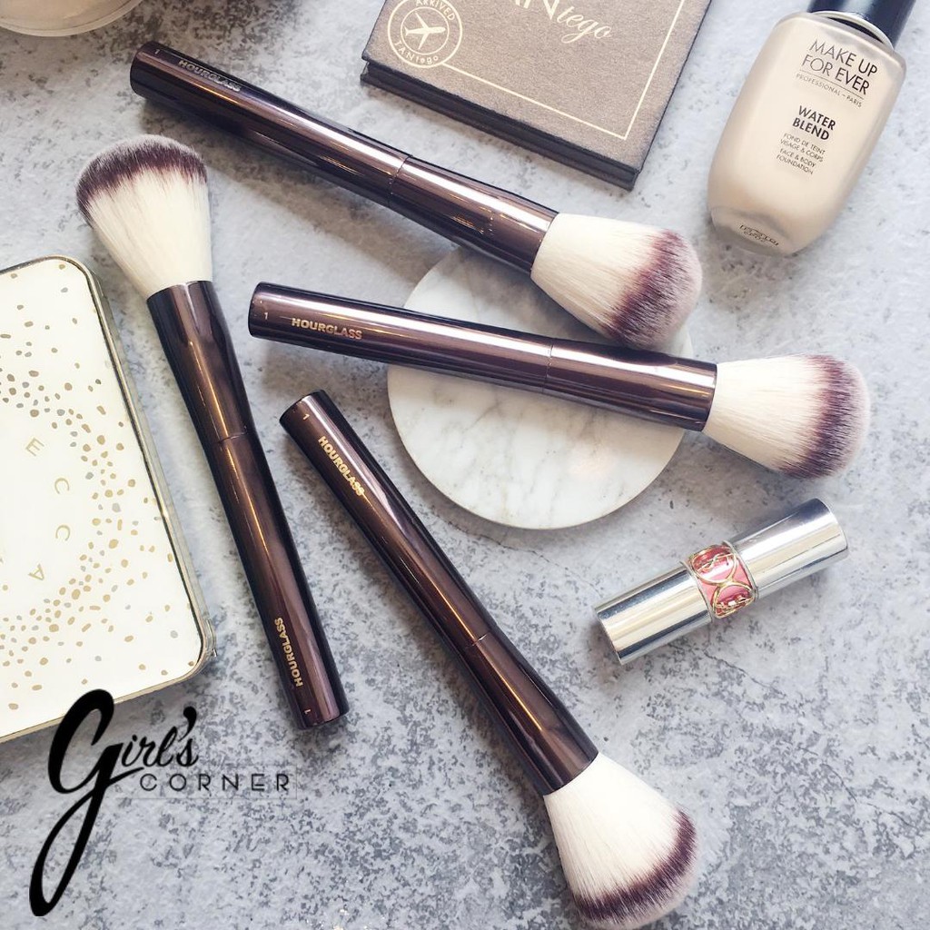 Cọ phủ phấn Hourglass Powder N.1