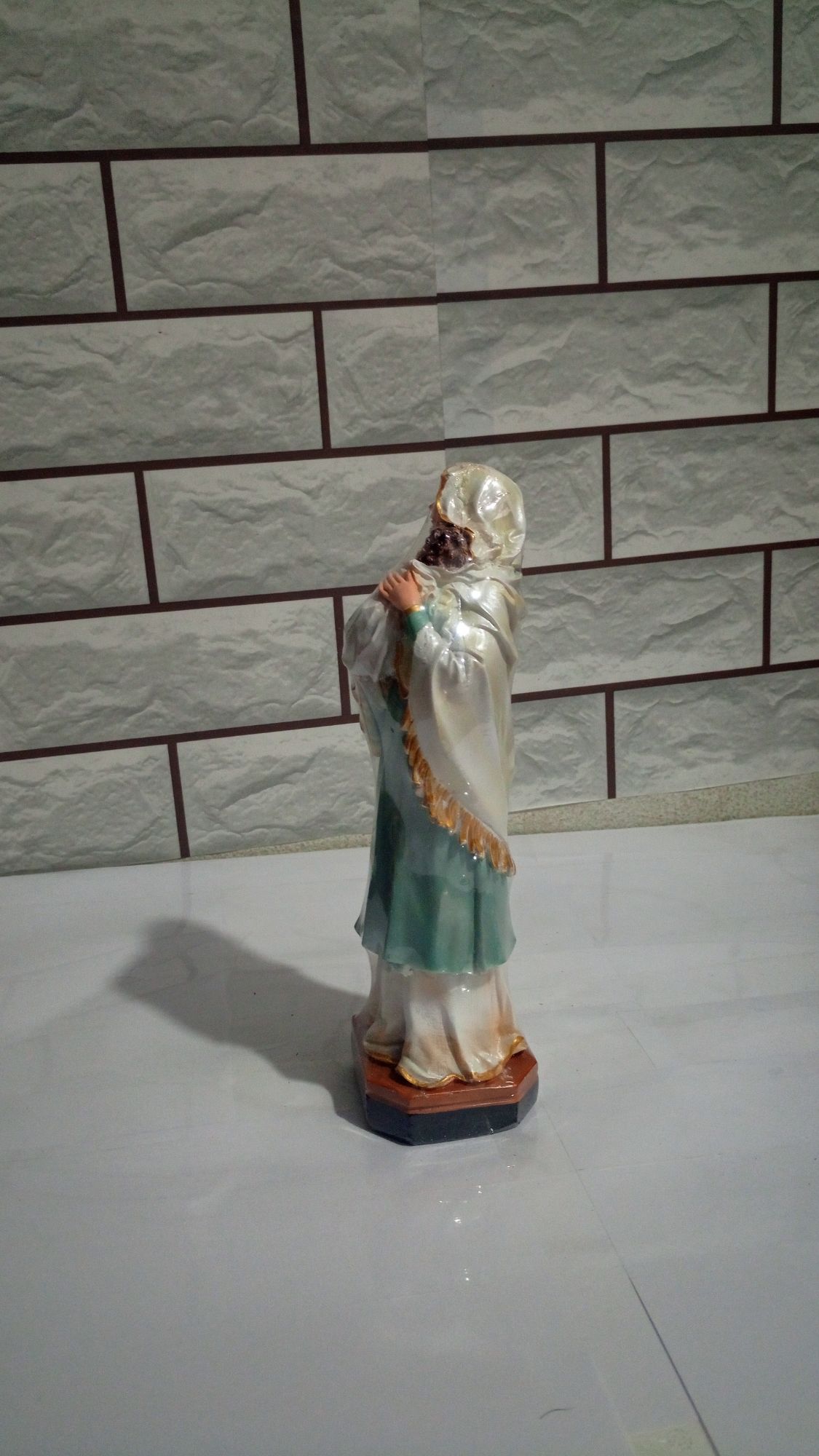 Đức Mẹ Bế Chúa