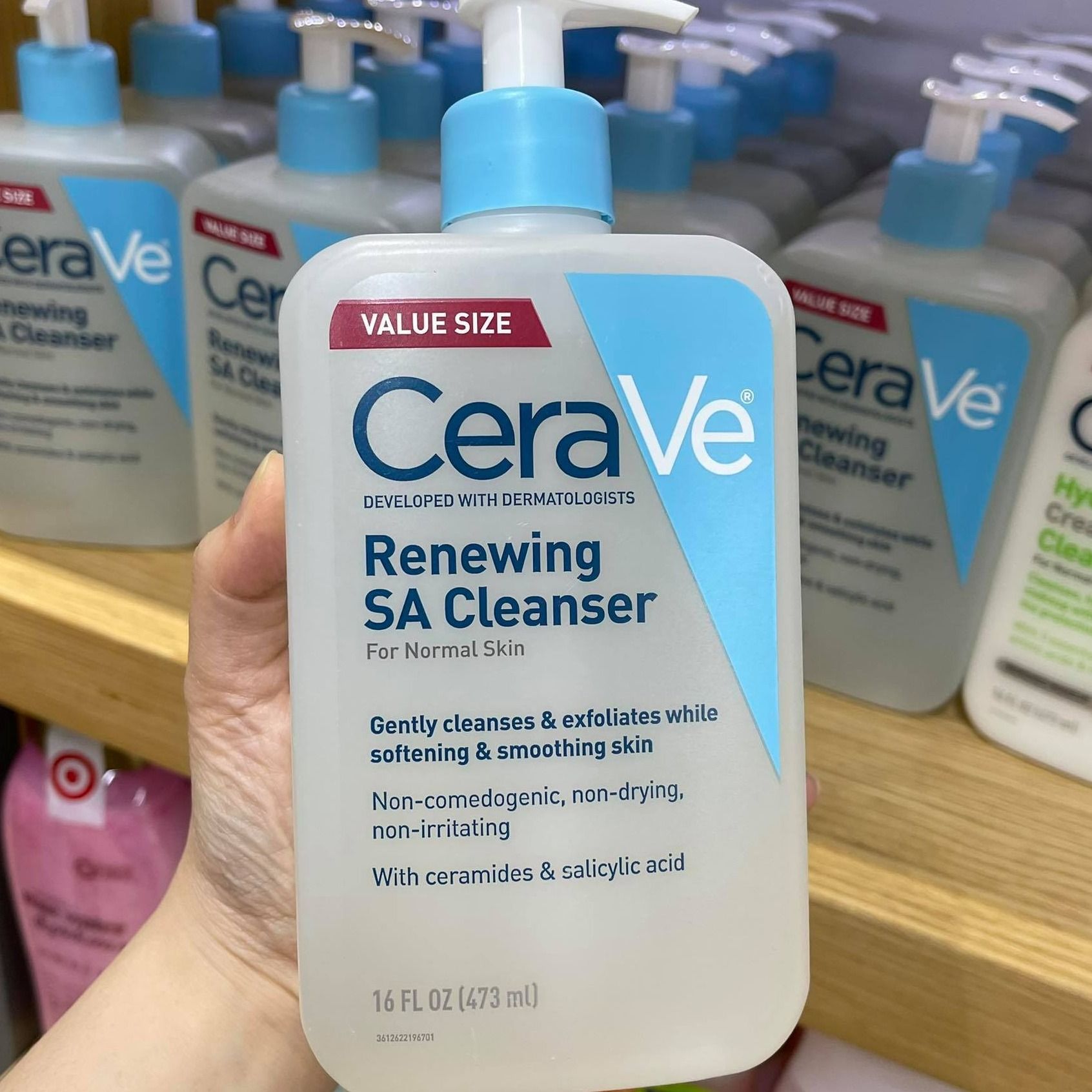 Sữa rửa mặt CERAVE Renewing SA cleanser 473ml