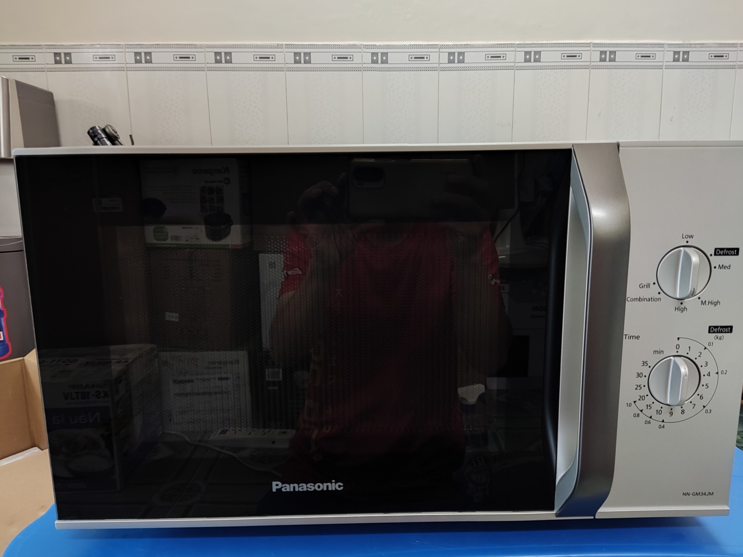 Lò vi sóng Panasonic NN-GM34JMYUE