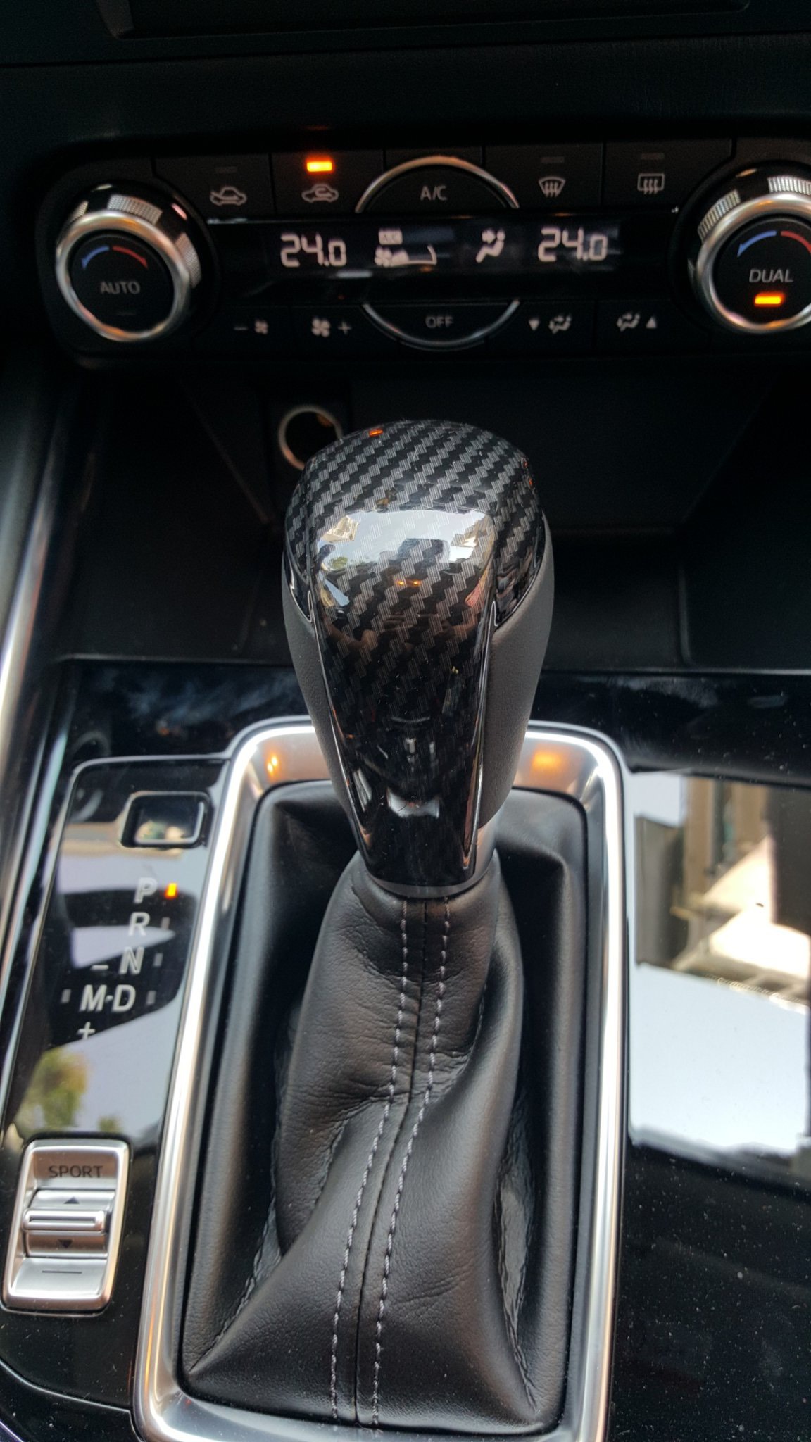 Ốp cần số Mazda 2, 3, 6, CX5, CX8