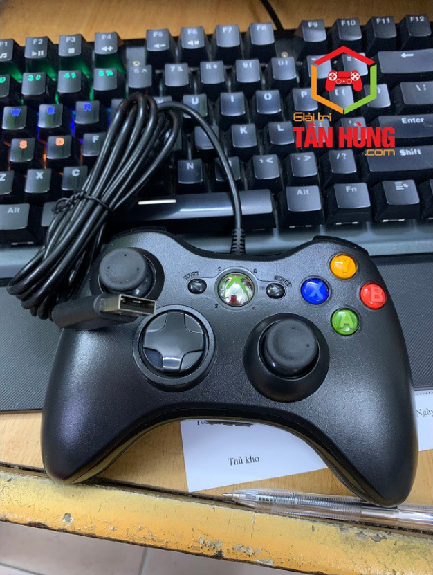 Tay cầm có dây Xbox 360 Đen dùng cho PC