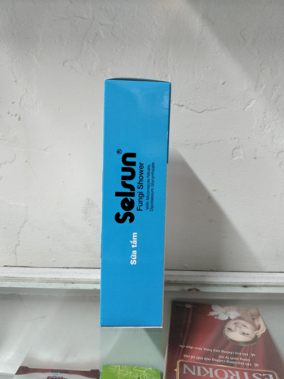 Sữa Tắm Selsun Làm Sạch Và Kháng Khuẩn 150ml