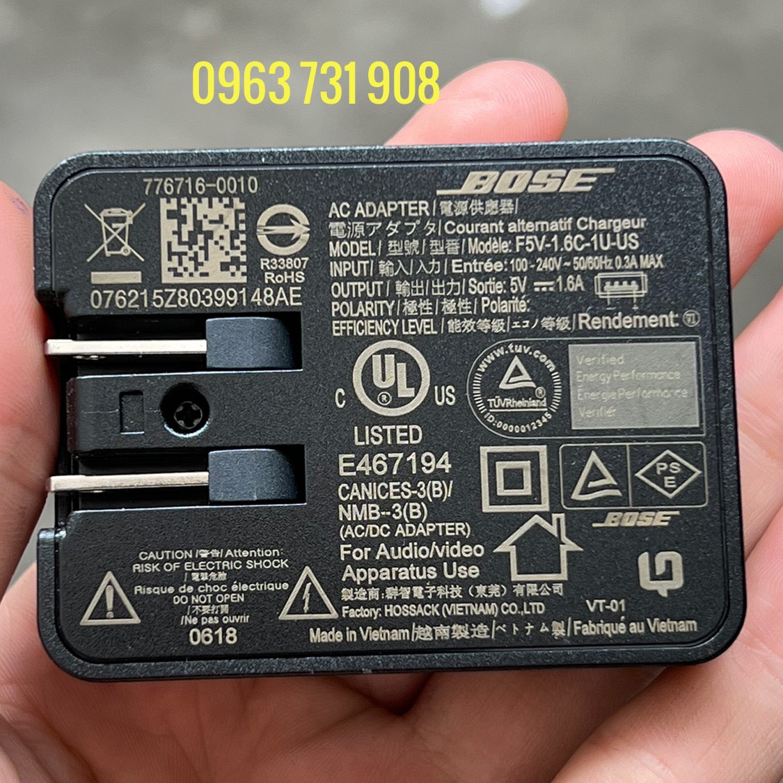 Sạc loa BOSE SOUNDLINK Color II
