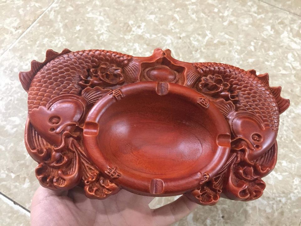 Gạt tàn song ngư gỗ hương (22 x 12 x 4cm)